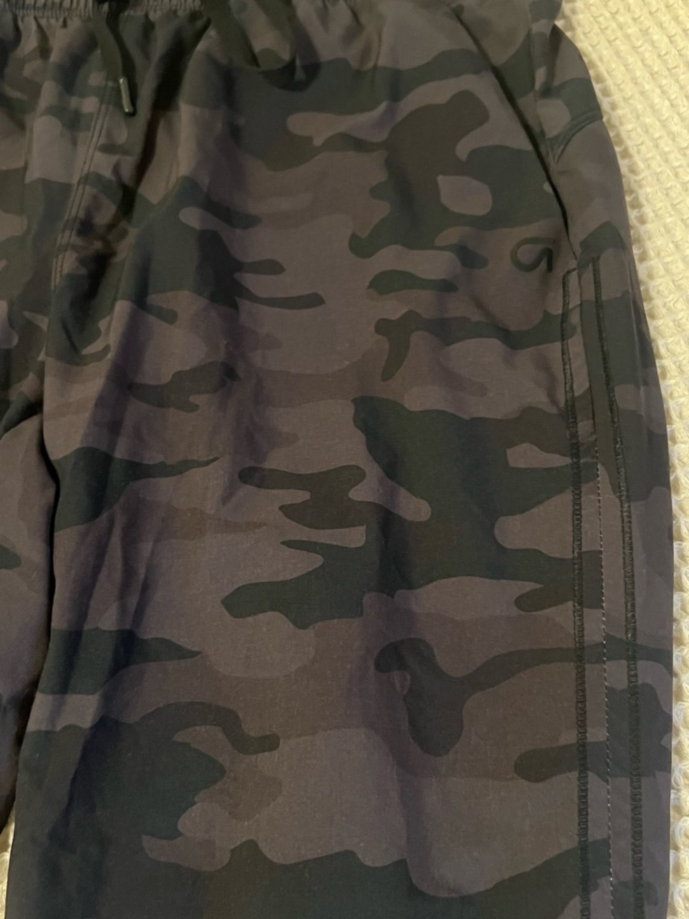 GAP gapfit Black Camo Drawstring Joggers Womens size small with pockets - Picture 4 of 6